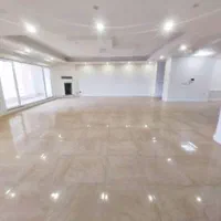 آپارتمان ۲۵۰ متری ۳ خواب در محوطه کاخ