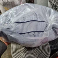 بالش در ۲ نوع|رختخواب، بالش، پتو|بندر انزلی, گلسرخ|دیوار