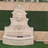 گلدان باغی نیمکت وسطل زباله بزرگ آبنما و مجسمه باغ|گل و گیاه طبیعی|مشهد, فرهنگ|دیوار