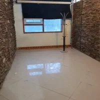 تجاری اداری ۶۷ متر/ بر خیابان انقلاب