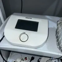 دستگاه میکرونیدلینگ نسویا