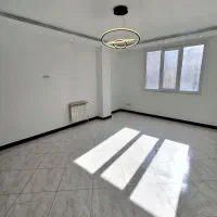 فروش-73متری-غرق-نور-مناسب-سرمایه-گذاری-وسکونت