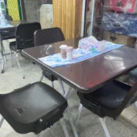 میز و صندلی پلاستیکی