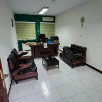 اجاره سند اداری ۱۳۰متر فول امکانات بر انقلاب