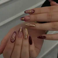 انجام خدمات ناخن به صورت حرفه ای