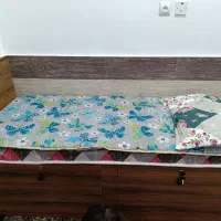 تخت یک نفره