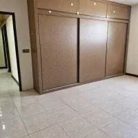 اپارتمان ۱۸۰متری در شیخ بهایی|فروش آپارتمان|شاهینشهر, شیخ بهایی|دیوار