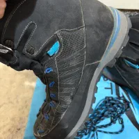 کفش کوه سایز ۳۹