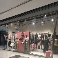 فروش مغازه در طبقه اول پاساژ عفیف آباد|فروش مغازه و غرفه|شیراز, عفیفآباد|دیوار