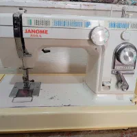 چرخ خیاطی و گلدوزی