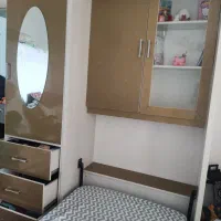 تخت و کمد کم جا یک نفره