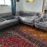 مبلمان ۸ نفره بهمراه میز عسلی