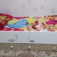تخت کودک مارک آپادانا با تشکر طبی درحدنو