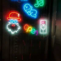 استخدام نیروی خانم یا آقا