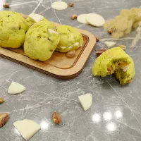 من یک قناد هستم و تو میتونی به من سفارش بدی