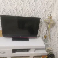 تلویزیون 32 اینچ و زیر تلویزیونی در حدنو|تلویزیون و پروژکتور|کرمانشاه, |دیوار