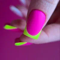 مدل ترمیم ناخن