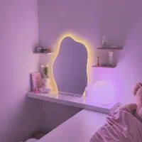 آینه آرایشی شعله