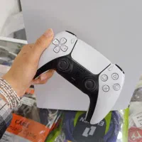 کنسول PS5 سفید  با درایو  دسته اصلی دست دوم