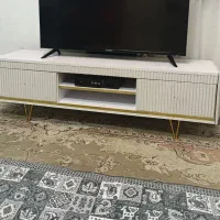 میز تلویزیون سفید