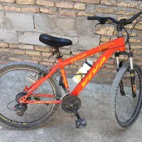 یکدوچرخهدرحدنو|دوچرخه، اسکیت، اسکوتر|شوط, |دیوار