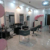 استخدام همکار آرایشگر