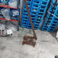 گیوتین و برش دستی ورق . سایز ۶