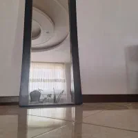 میز غذا خوری و اینه قدی|میز و صندلی غذاخوری|اراک, |دیوار