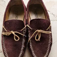 کفش کالج خارجی/ سایز ۴۰..دو رنگ زرشکی و سبز صدری|کیف، کفش، کمربند|اصفهان, صائب|دیوار