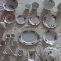 ظروف چینی گل سرخی