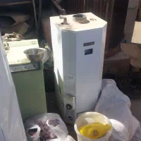 دو عدد آبگرم کن یک دیواری یکی ولک