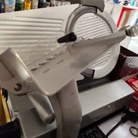 کالباس بر، قفسه، ویترین، بن ماری