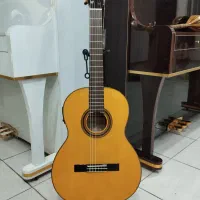 گیتار فلامنکو آنتونیو فرناندز