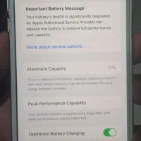 اپل 8 پلاس گلد