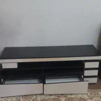 میز تلویزیون درحد نو استفاده نشده