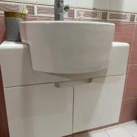 روشویی کابینتی به همراه شلف و آیینه لمسی