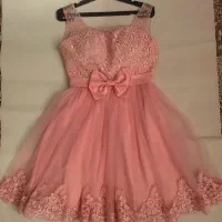 پیراهن عروسکی سایز۲ یا ۳۸تا۴۰ باکفش کتونی اسپرت