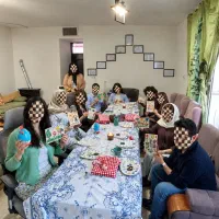 مهد بزرگسالان  فضای آرامش، بازی و گفت‌وگو