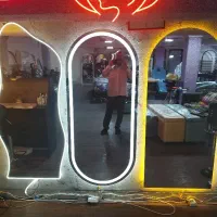 آینه دیواری
