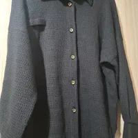 شومیز مشکی کنفی یکی اخر هست تخفیف خورده