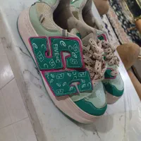 دو جفت کتونی سایز ۳۹