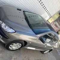 پژو 206 SD V8، مدل ۱۳۹۰