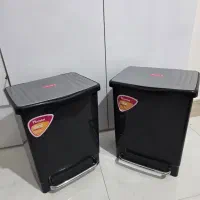 دو عدد سطل زباله پدالی