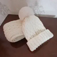شال و کلاه بافتنی