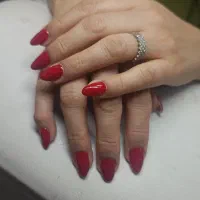 مدل کاشت ناخن پذیرفته میشود
