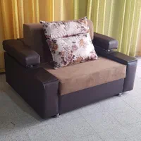 مبل تخت شو دسته دار|مبلمان خانگی و میز عسلی|کاشان, آیت الله سعیدی|دیوار