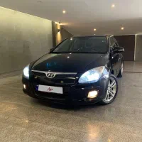 هیوندا i30