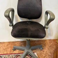 صندلی چرخدار چرخشی