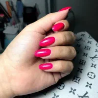 کاشت تخصصی ناخن تخفیف ویژه 30% با طراحی رایگان|خدمات آرایشگری و زیبایی|ملایر, |دیوار
