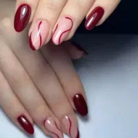 کاشت و ژلیش ناخن تخفیف برای ۱۰نفر اول